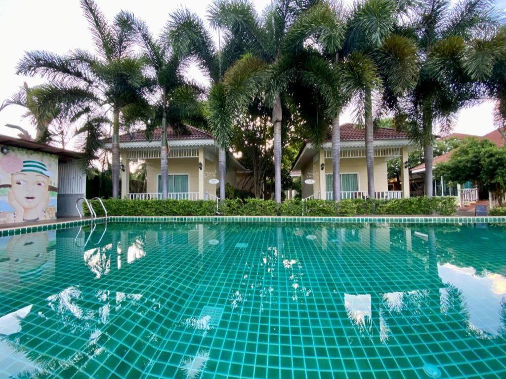Ruen Maihom Riverside Cottage Kanchanaburi Dış mekan fotoğraf