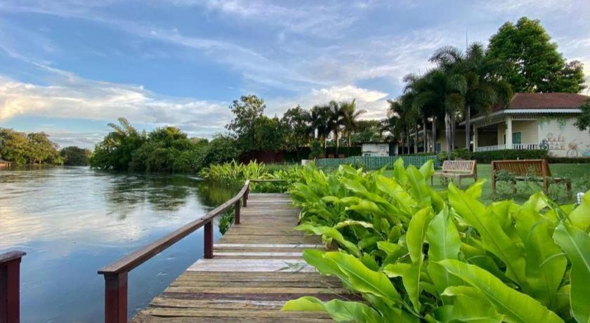 Ruen Maihom Riverside Cottage Kanchanaburi Dış mekan fotoğraf